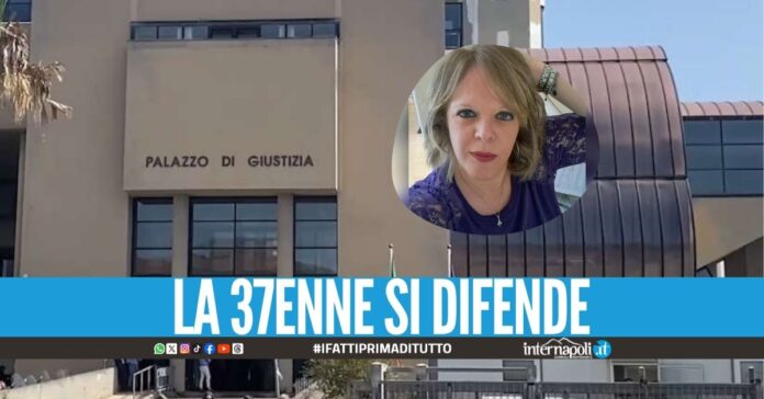 La prof di Castellammare risponde al gip: 