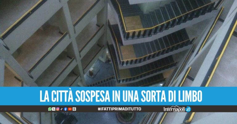 Ancora un'occasione persa per Giugliano la pantomima delle dimissioni, il fine non giustifica sempre i mezzi