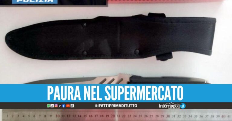 Accoltella l'addetto alla sicurezza nel Conad, tenta la fuga a Napoli