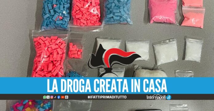 Dall'extasy alla cocaina rosa, un market della droga in casa: arrestato insospettabile a Giugliano