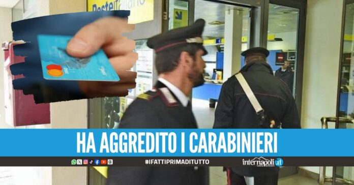 Ladra seriale di carte di credito arrestata a Torre del Greco, beccata dopo il furto in posta