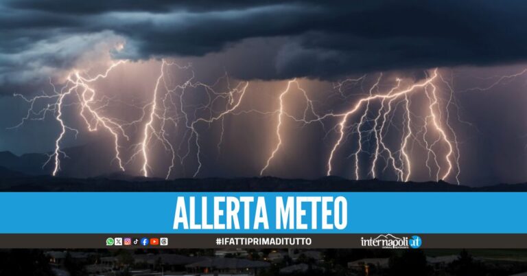 Pioggia forte e temporali, scatta l'allerta meteo in Campania: durerà 24 ore