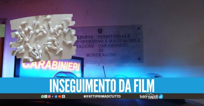 Folle inseguimento in centro a Mondragone, beccati due pusher con la cocaina nascosta negli slip