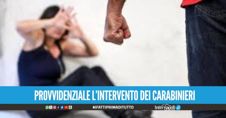 Follia in provincia di Napoli, picchia la compagna e la chiude nel ripostiglio