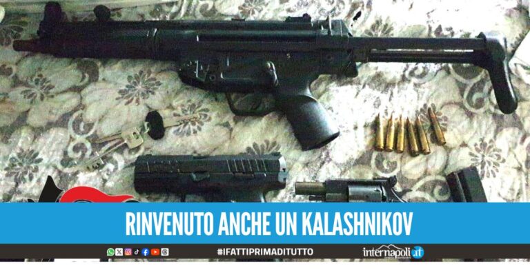 Arsenale di droga e armi in provincia di Napoli, scattano le manette per due