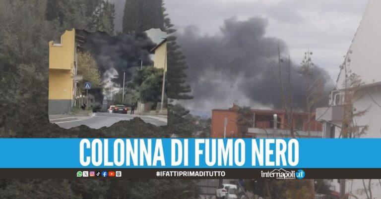 Paura a Varcaturo, bus avvolto dalle fiamme dopo un tremendo boato