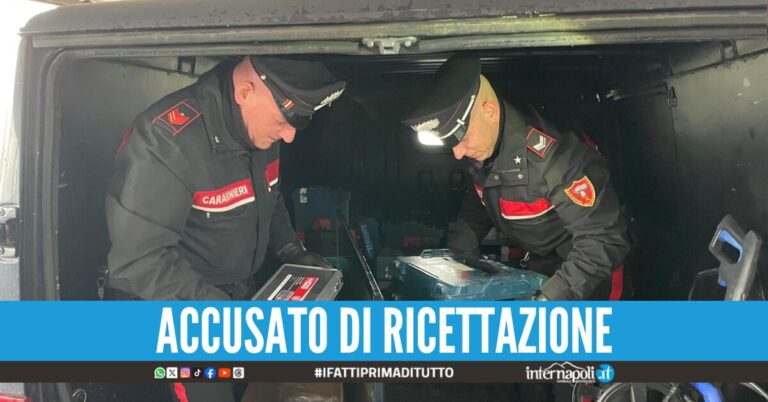 Ruba un furgone e il materiale informatico al suo interno arrestato 29enne a Mondragone
