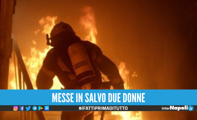 Casa in fiamme nel Salernitano, 3 vigili del fuoco feriti dallo scoppio di bombole del gas