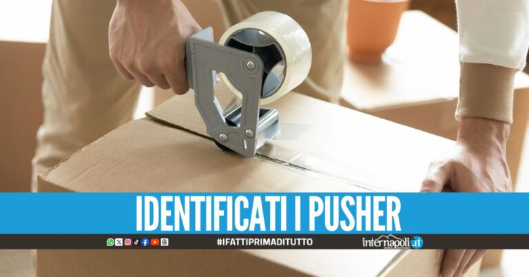 Spaccio tra i pacchi nel centro spedizioni, 3 arresti nel Napoletano