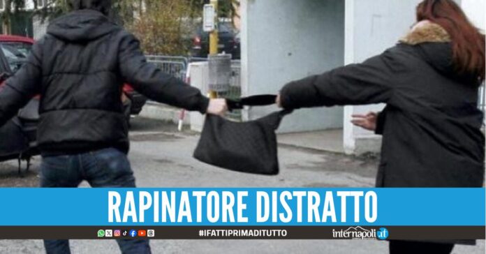 Vuole rapinare una donna al corso Malta, ma alle spalle ci sono i militari arrestato