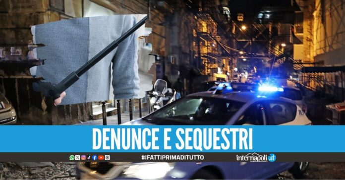 Controlli nella movida nel centro storico di Napoli, 16enne fermato con un manganello