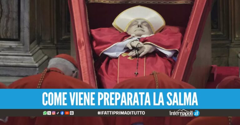 Cos'è la tanatoprassi, l'imbalsamazione "temporanea" per conservare le salme dei Papi