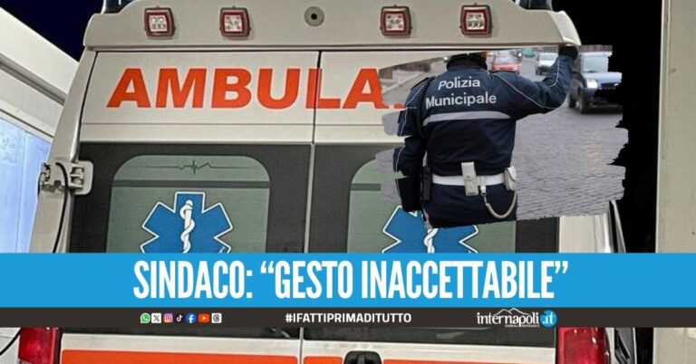 Motociclista travolte un vigile a Torre Annunziata, l'agente resta ferito