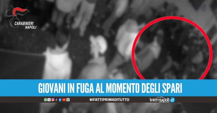 Il video del brutale pestaggio ai baretti di Chiaia poi la 'stesa', 3 arresti a Napoli