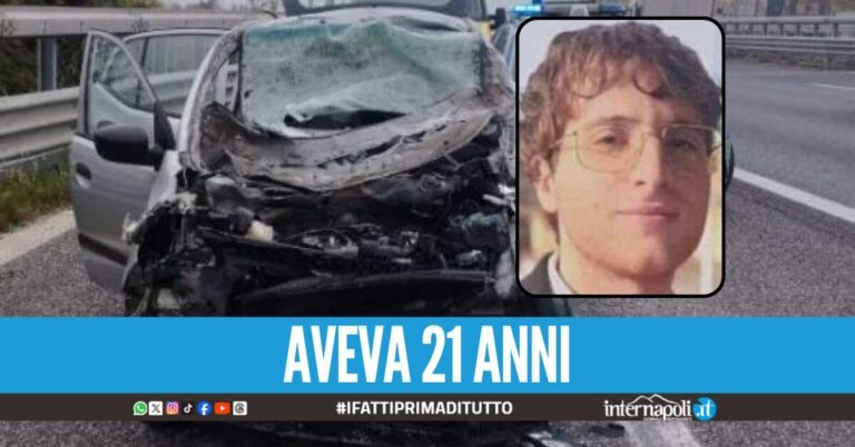 Non ce l'ha fatta Vincenzo, il giovane di Eboli era rimasto coinvolto in un incidente sull'A2