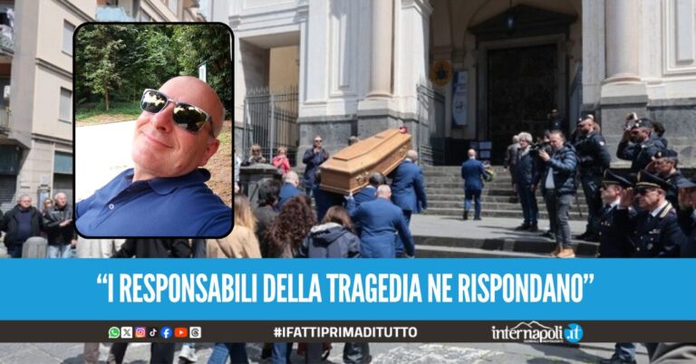 "Non è stata una fatalità", il grido di giustizia della moglie di Carmine Parlato durante i funerali