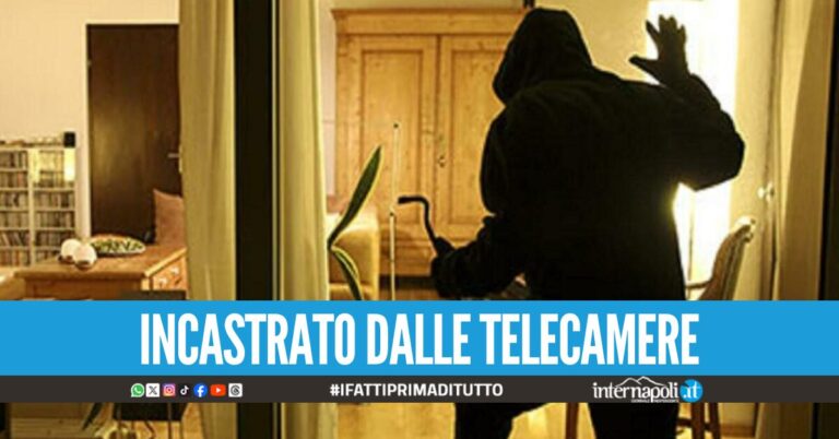 Furti in casa a Torre del Greco, ladri via con quasi 20mila euro tra contanti e gioielli: in manette 42enne