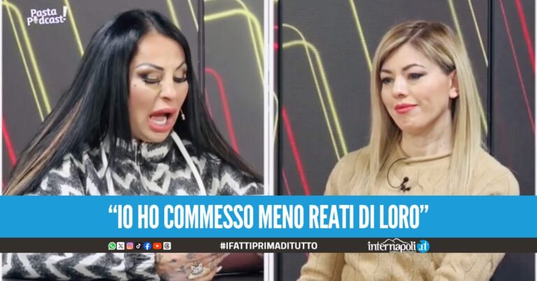 Rita De Crescenzo legge la lista di politici condannati: "Se stanno loro là, posso starci pure io"