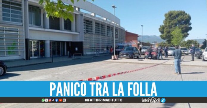 Sparatoria al centro commerciale Elefantino feriti due imprenditori casertani