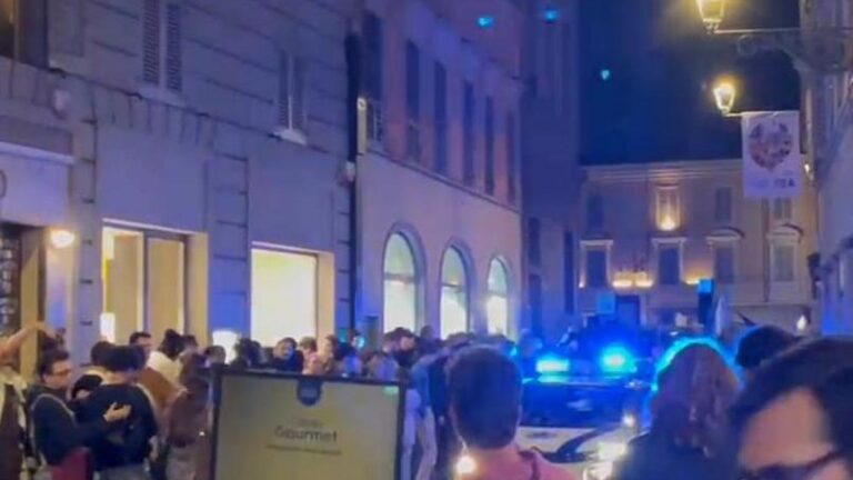 Rissa a Parma per i festeggiamenti dello Scudetto del Napoli