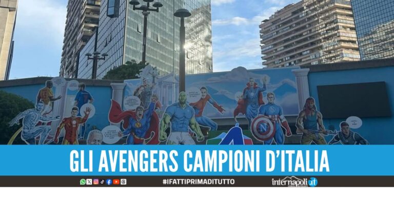 Napoli celebra lo Scudetto: gli Azzurri diventano supereroi