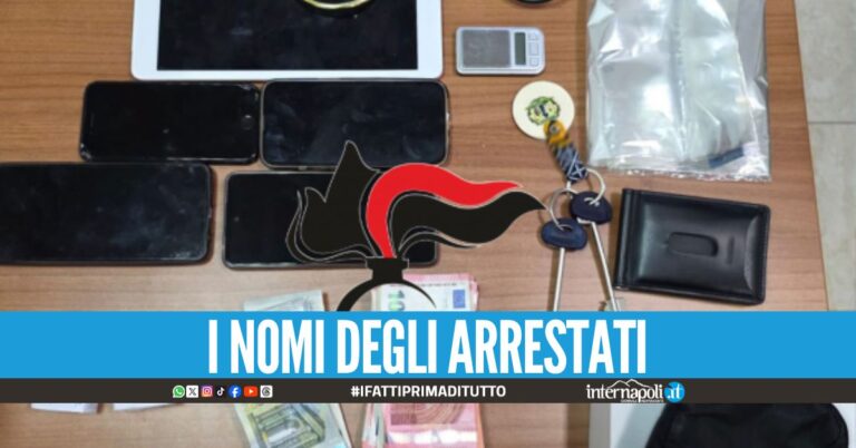 Spaccio protetto da tv e telecamera, 2 arresti al Parco Verde