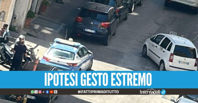 Tragedia a Materdei, ragazza precipita dal palazzo e muore