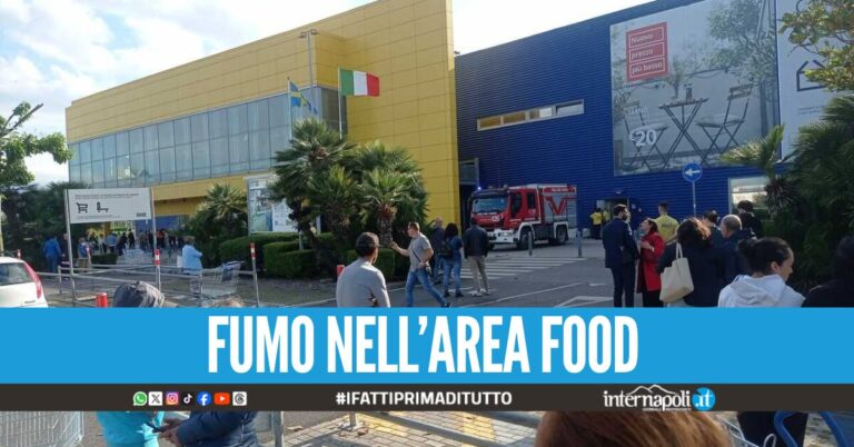 Principio di incendio all'Ikea di Afragola, evacuati i clienti