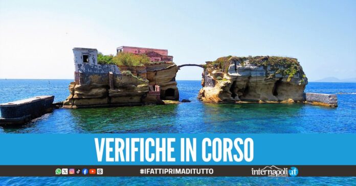 Cedono i gradini sulla Discesa Gaiola, chiuso al pubblico il Parco sommerso