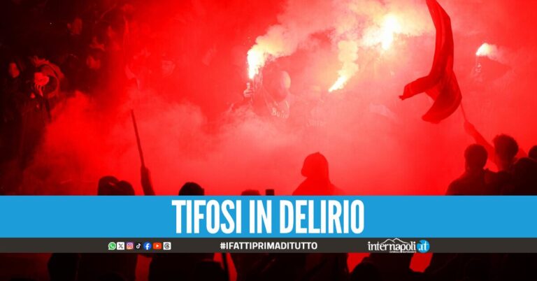 Napoli a 90 minuti dal sogno, tifosi in festa a Capodichino a rientro degli azzurri