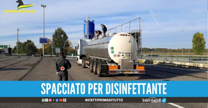 Traffico illecito di alcol: sequestri e denunce tra Napoli e Treviso