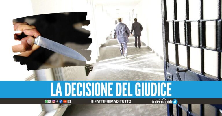 Accoltellò la madre al torace e alla spalla nel Casertano, scarcerato il giovane