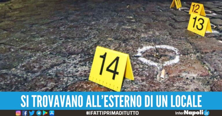 Agguato alla Sanità, due giovani in codice rosso