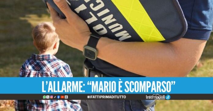 Bimbo di 4 anni scompare dal parco giochi ad Arzano, gioia dopo la paura