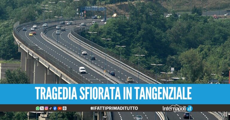 Tenta di lanciarsi dal cavalcavia della Tangenziale di Napoli per togliersi la vita, salvato 40enne