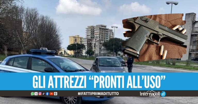 Pistola, piede di porco e flex: sequestrati numerosi attrezzi per lo scasso in un locale a Scampia