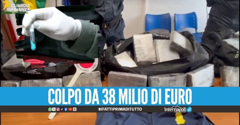 Sequestrati 228 kg di cocaina purissima nel porto di Gioia Tauro