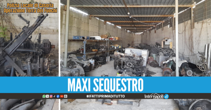 Casoria, sequestrata officina abusiva di 3mila mq: smaltiva rifiuti pericolosi nelle fogne