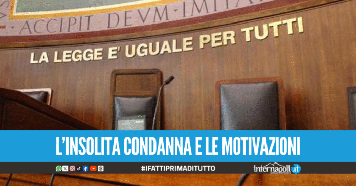 Aggredì un ragazzo al centro storico di Napoli, i genitori pagheranno 15mila euro per 