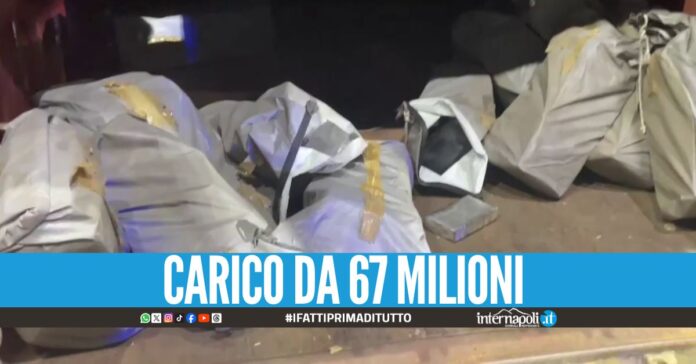 Colpo ai narcos a Gioia Tauro, sequestrati 417 kg di cocaina