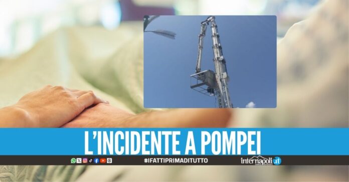 Cadono dal carrello elevatore, le condizioni dei 2 operai di Caivano e Pozzuoli