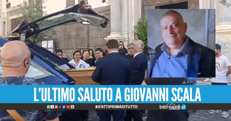 Giovanni morto nell'esplosione in via Foria, oggi il funerale Addio 'o presidè!