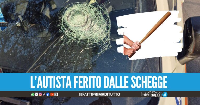 Violenza a Boscoreale, ragazzino distrugge automedica e ambulanza a colpi di mazza