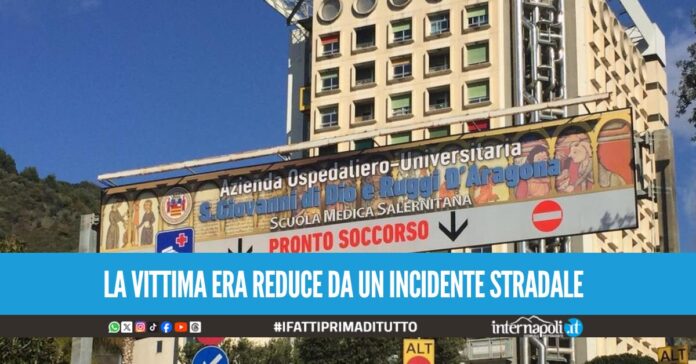 Vergogna all'ospedale di Salerno, entra nel Pronto Soccorso e picchia un paziente col braccio rotto