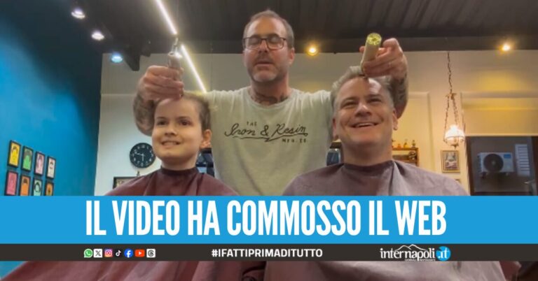 Si rade a zero per il figlio malato di tumore, il gesto commovente dell'ex portiere della Roma