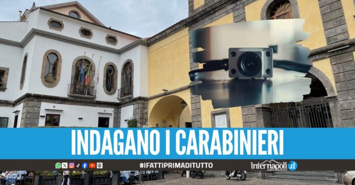 Scoperta telecamera nascosta nei bagni della Basilica di Sorrento, filmava chi entrava
