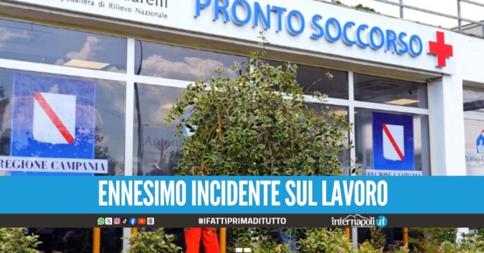 Operai cadono dal carrello a Pompei, dramma nel cantiere