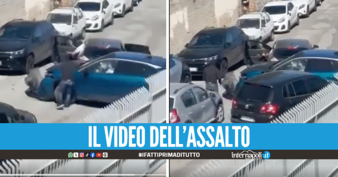 Rapina in pieno giorno a Napoli, banditi armati bloccano il traffico
