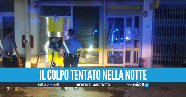 Rapina sventata all'Ufficio Postale a Napoli, ladri messi in fuga dall'allarme