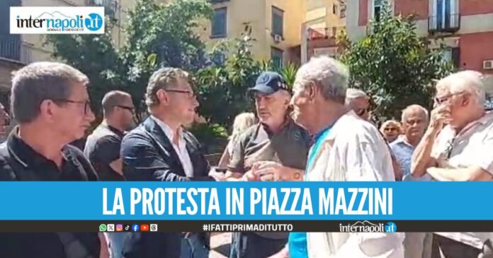 Vogliamo più sicurezza. Sit in di protesta dei residenti di Salvator Rosa